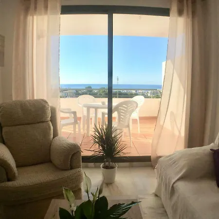 Marisol Apartment *